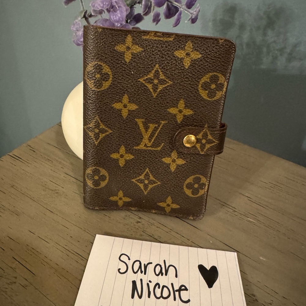 Louis Vuitton Agenda PM